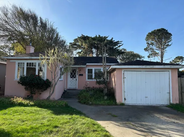 805 Sinex Ave, Pacific Grove, CA 93950