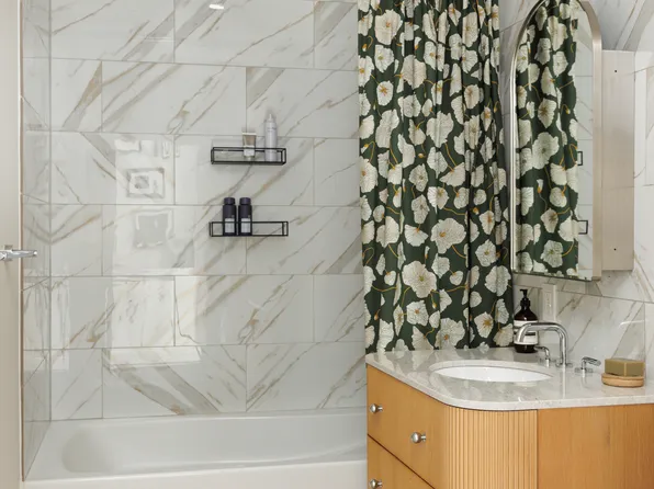 365 Bridge Street image 13 of 13