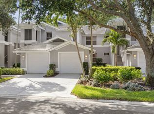 720 Tarpon Cove Dr APT 102, Naples, FL 34110