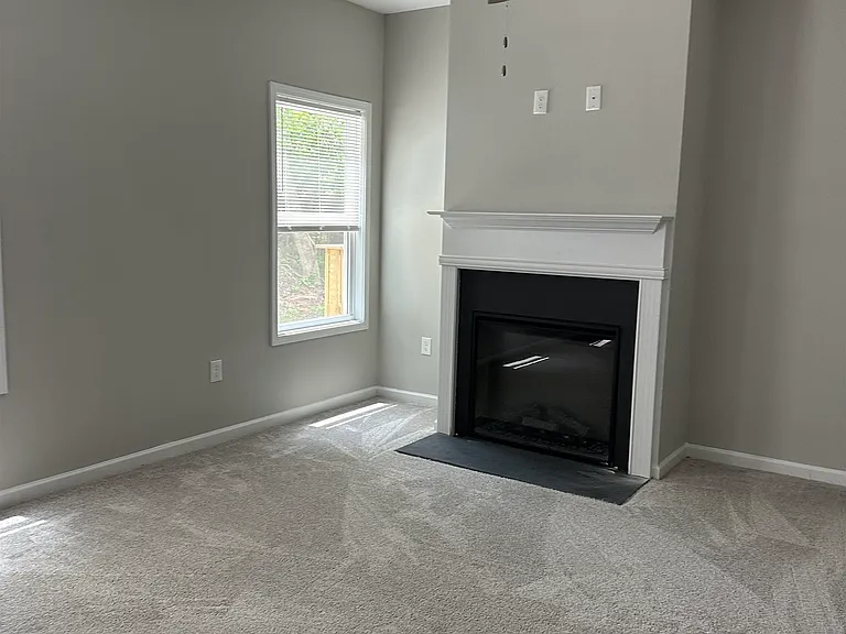 531 Maggie Ln — Photo 7