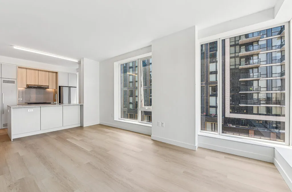 17 Hanover Place — Photo 3