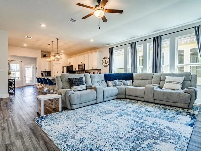 220 Sawtooth Mountain Way — Photo 24