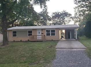 307 Harvard Dr, Scott City, MO 63780