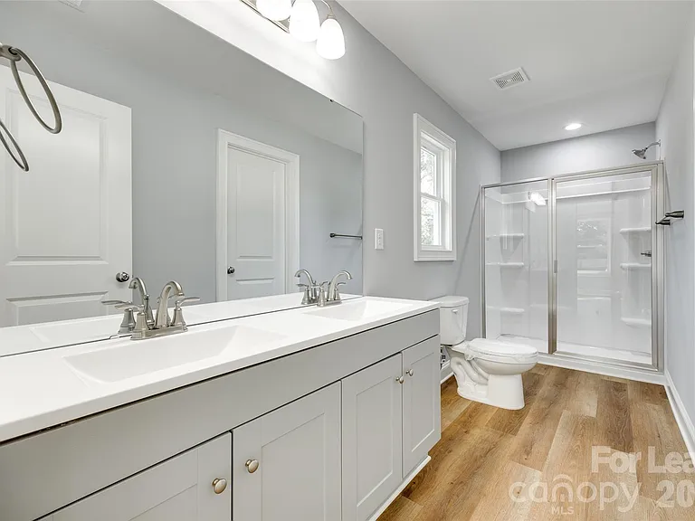 500 Dawn Cir #A — Photo 11