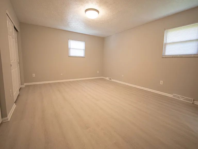 2114 Baldwin Rd — Photo 32
