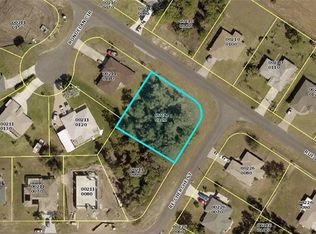 221 Recherche St, Fort Myers, FL 33913