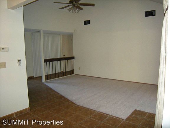 3rd image of 316 Acorn Ct