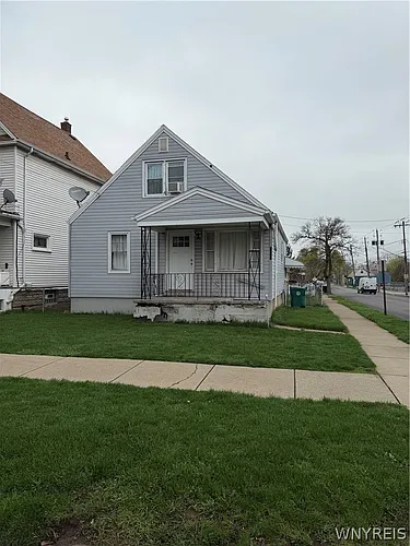 1001 17th St Photo 1