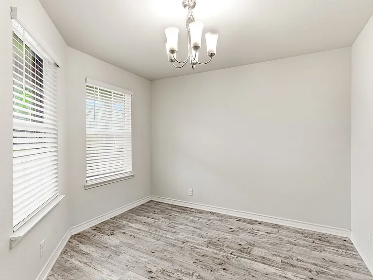 2623 Barbwire Way — Photo 27