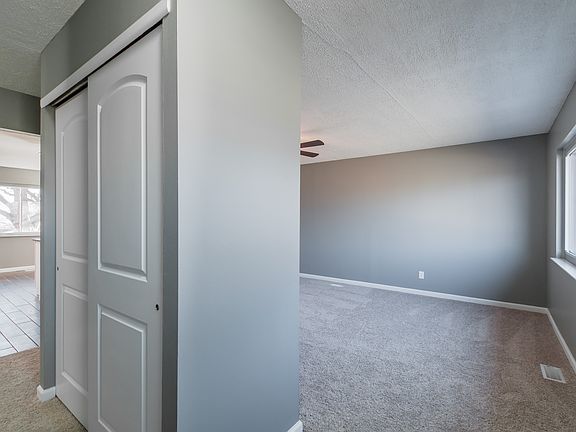 3rd image of 244 Carlwood Dr