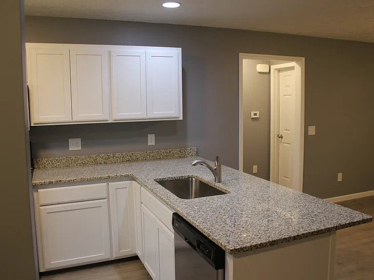 347 E 1st St — Photo 11