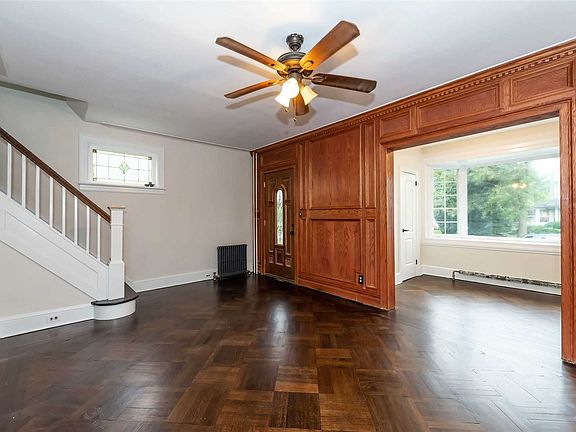 3rd image of 252 Liberty Ave