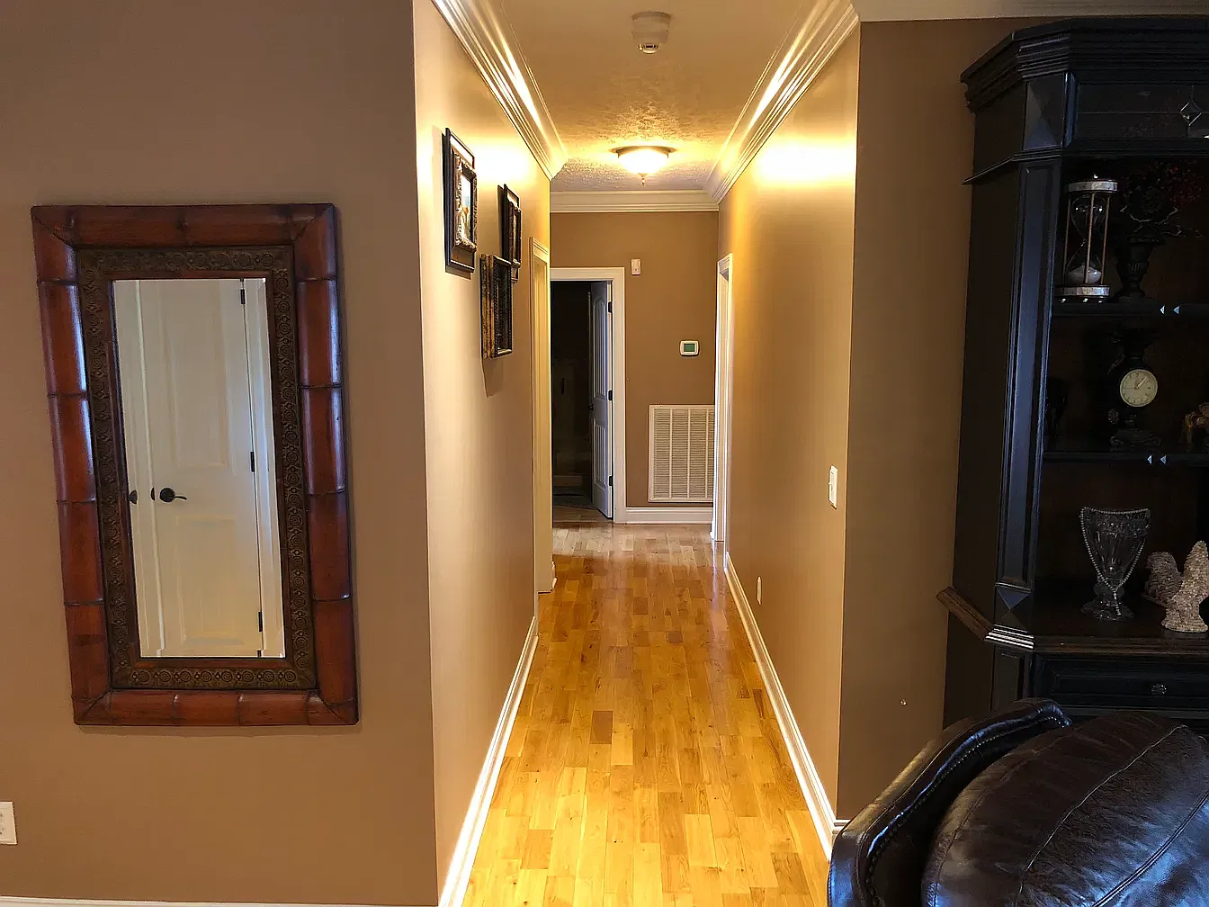 4 bed, 3264 sqft, $3,800 — Photo 2