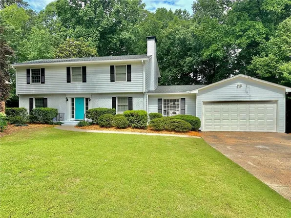 6542 Cherry Tree Ln, Sandy Springs, GA 30328