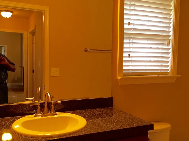 108 Grantham Cir — Photo 19