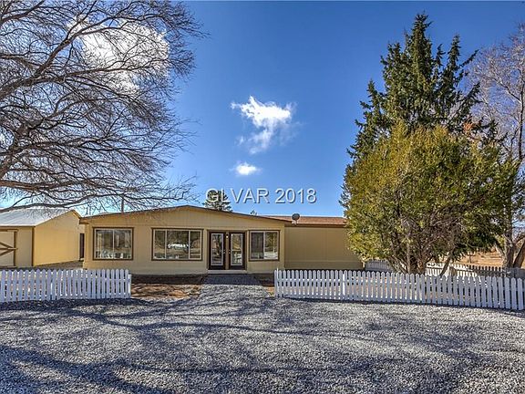 2nd image of 3841 Mary Lou St