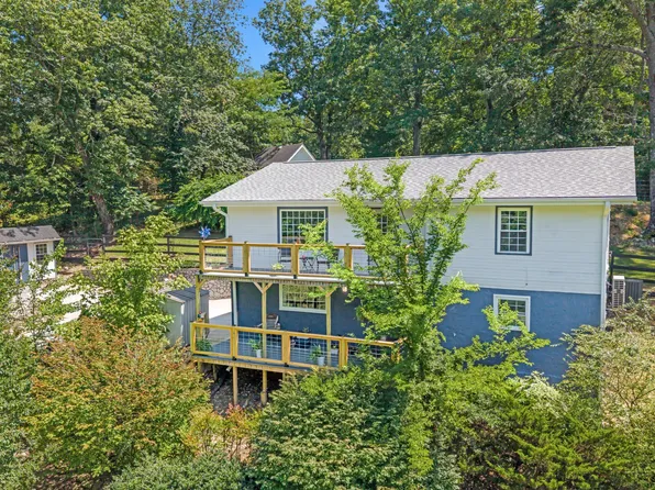 8831 E Ridge Trail Rd, Soddy Daisy, TN 37379
