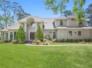 129 W Ruelle St, Mandeville, LA 70471