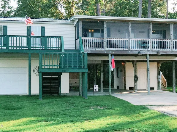 185 Riverview Lane, Belhaven, NC 27810