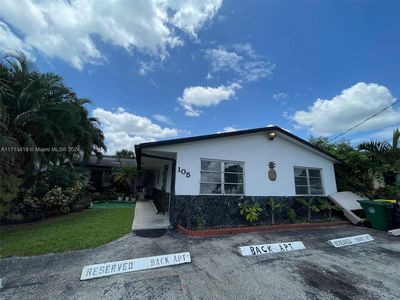 105 SE 2nd St, Dania, FL, 33004