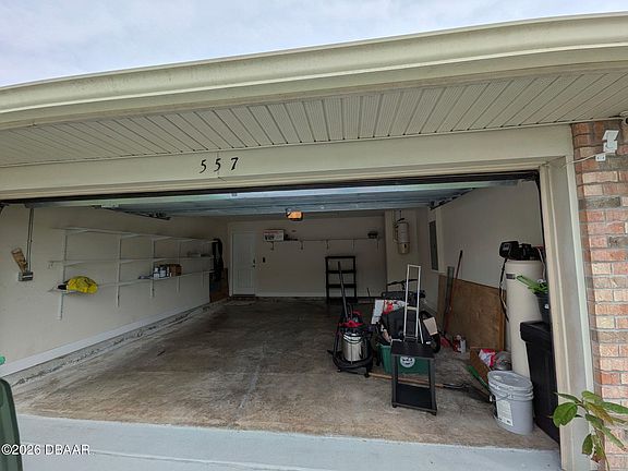 2nd image of 557 Bayberry Lakes Blvd