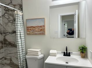 196 Key Pkwy, Frederick, MD 21702