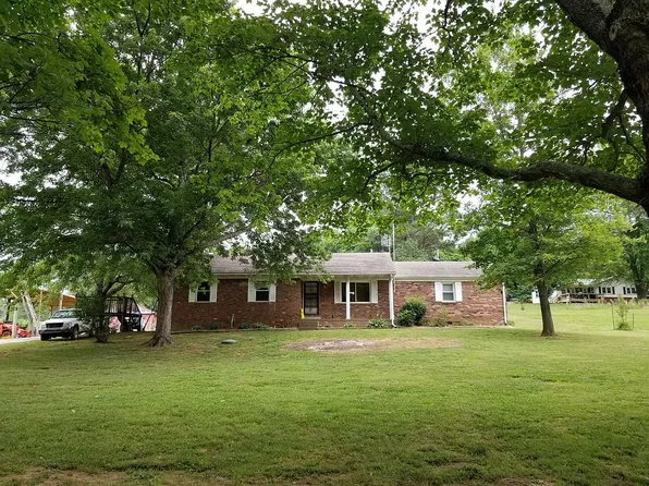 8305 Crisp Rd, Whitesville, KY 42378