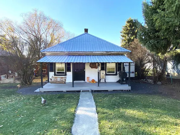 920 Cedar St, Potlatch, ID 83855