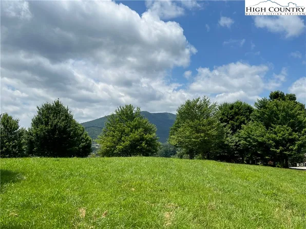 TBD River Knoll (Lot 18) Drive, Jefferson, NC 28640
