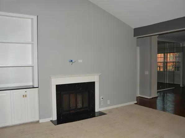215 Westchase Dr, Nashville, TN 37205