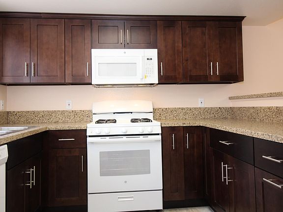 2nd image of 707 E Lomita Ave APT 2