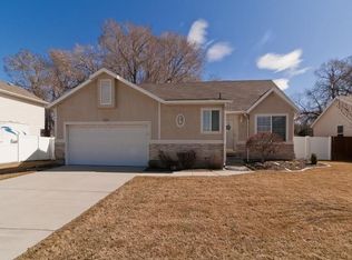 8581 S Rachel Marie Way, Midvale, UT 84047