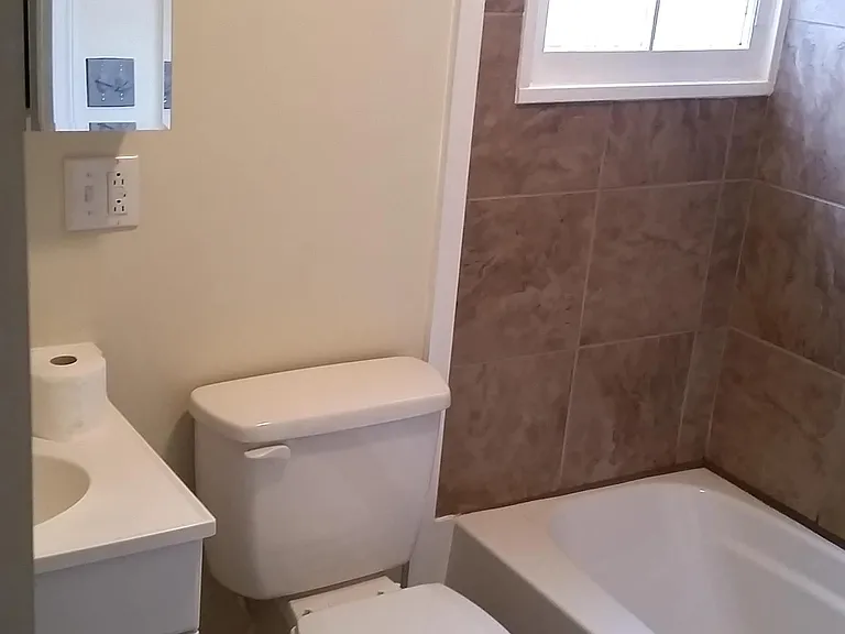 113 Dell St #2 — Photo 7