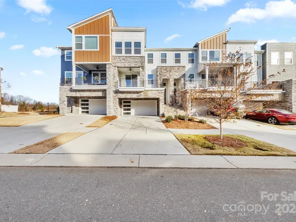 1674 Unison Dr, Charlotte, NC 28262