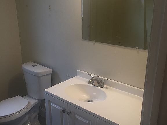 5th image of 200 Cannon St APT 105