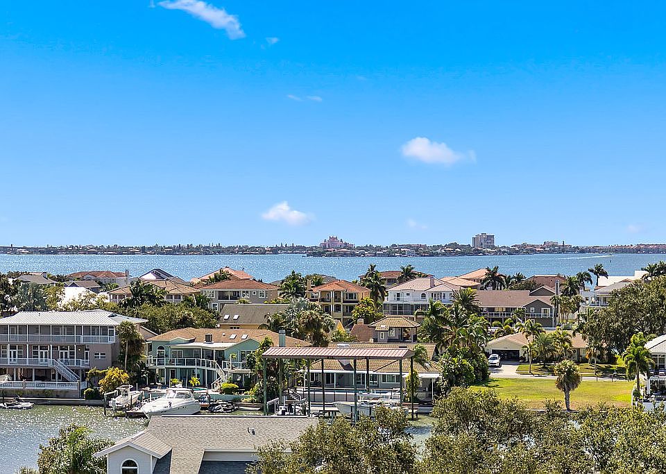 Enjoy miles of water views!