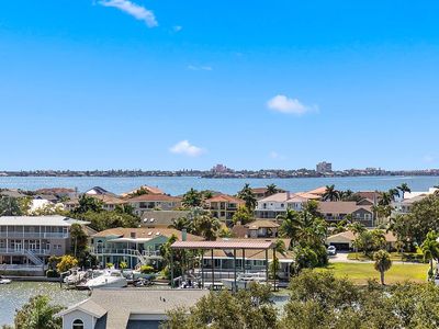 5940 Pelican Bay Plz S APT 801, Gulfport, FL, 33707