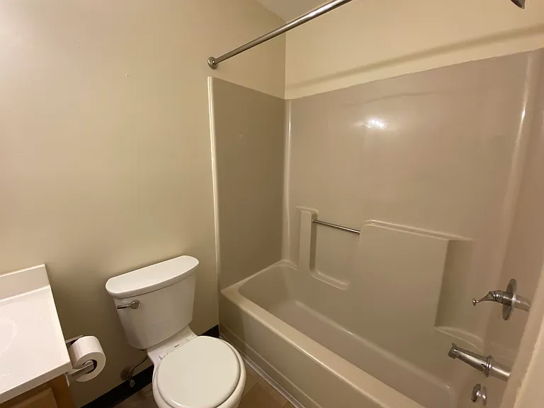 147 Eastern Ave #104 — Photo 18