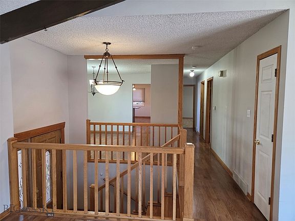5th image of 2310 Continental Dr