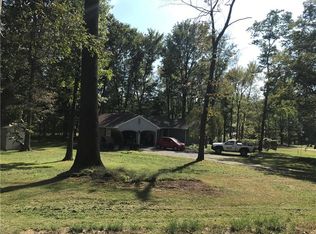 305 Brookside Dr, Baden, PA 15005