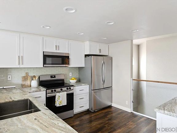 4th image of 11824 Paseo Lucido Unit 32