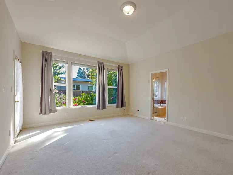 3896 Duncan Pl — Photo 10