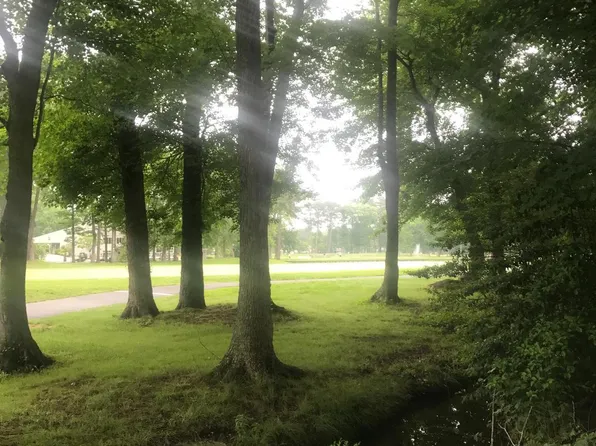 277 Windjammer Rd, Ocean Pines, MD 21811