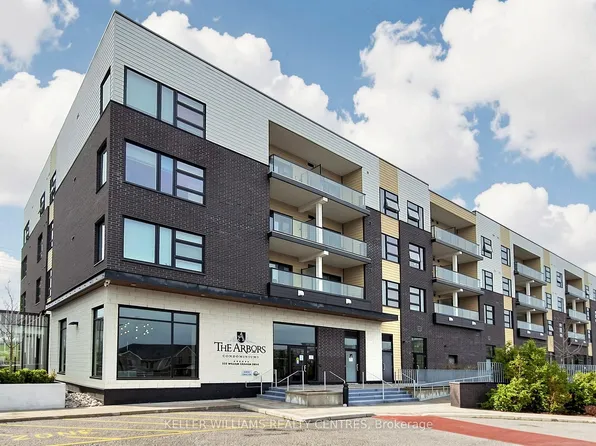 555 William Graham Dr #101, Aurora, ON L4G 3H9