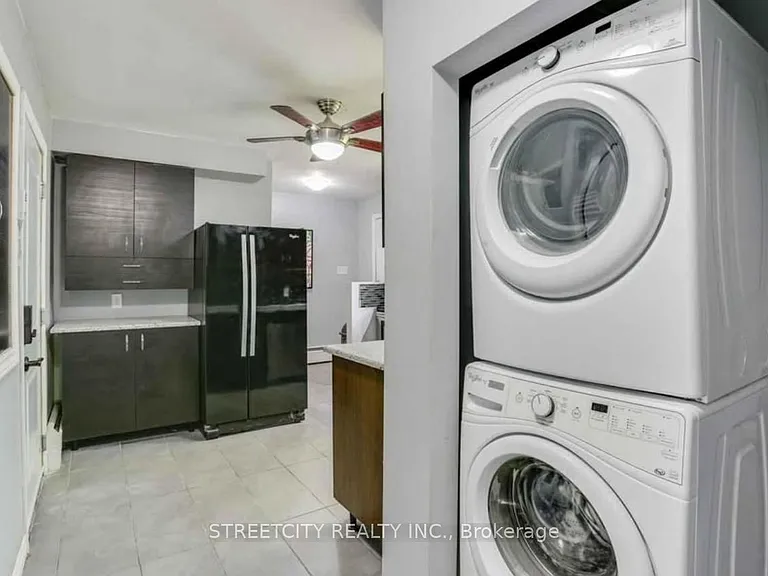 1337 Victoria Dr #UPPER — Photo 6