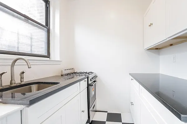 Sold by Fillmore | media 3