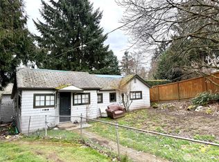 11040 11th Avenue SW, Seattle, WA 98146