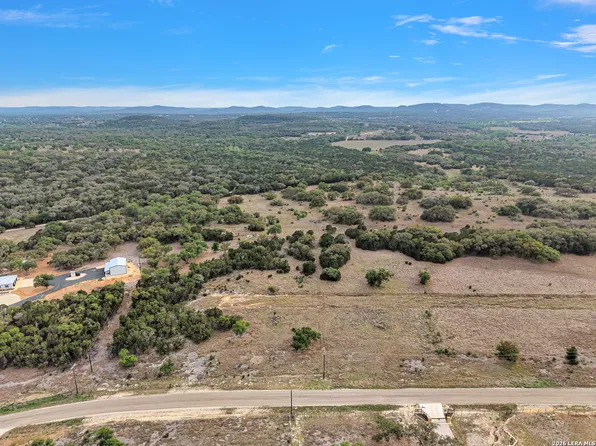 18 CLEARWATER CANYON RD LOT 18, Bandera, TX 78003