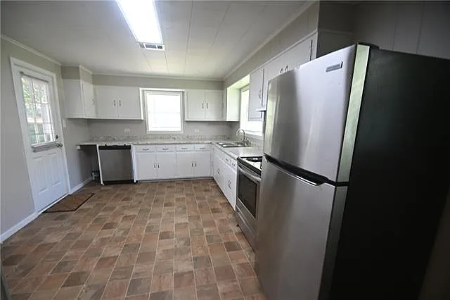 19113 Sisters Rd — Photo 10