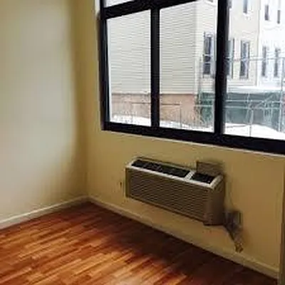 Rented by Nooklyn NYC LLC | media 23